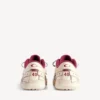 Women’s hamptons medium worn-out sneaker in off white/red