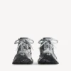 Men’s runner sneaker in grey/white/black